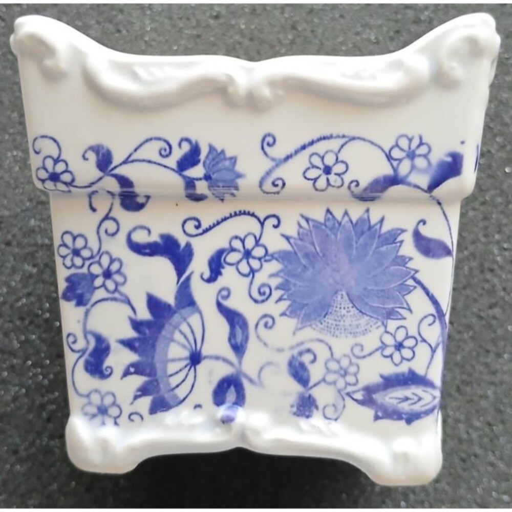 Japanese Blue White Porcelain Bowl Lotus Floral Footed Cachepot Hairline Crack